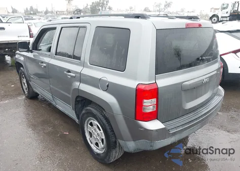 2011 Jeep Patriot Sport из США, поврежденный, VIN 1J4NT1GA2BD267101